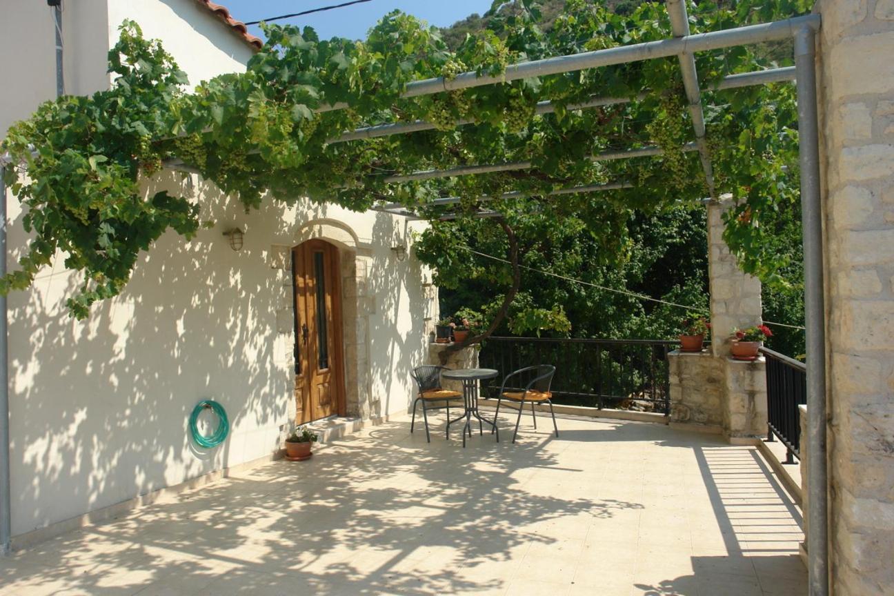Villa Eleva Aryiroúpolis エクステリア 写真